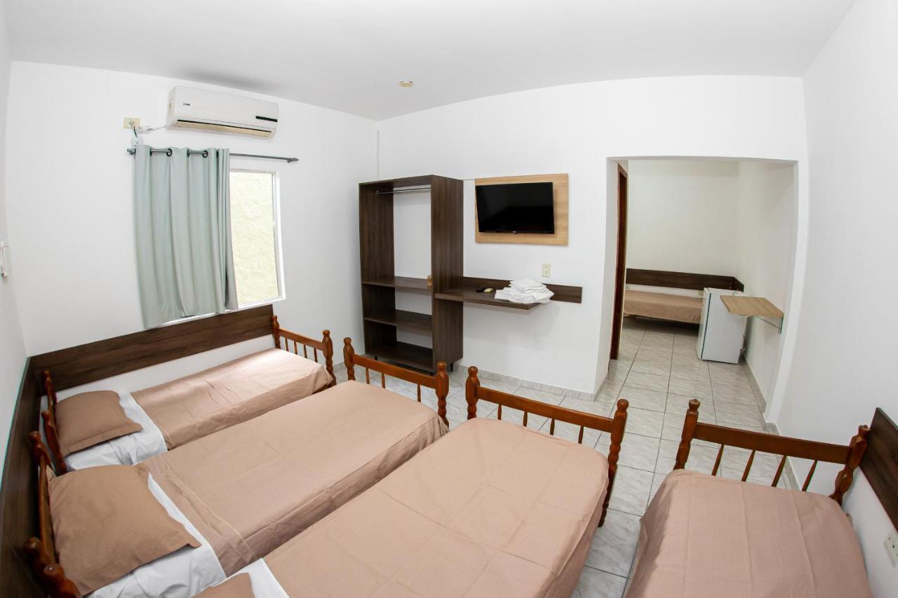 Casa Da Zeze Pousada & Hotel Itaboraí Dış mekan fotoğraf